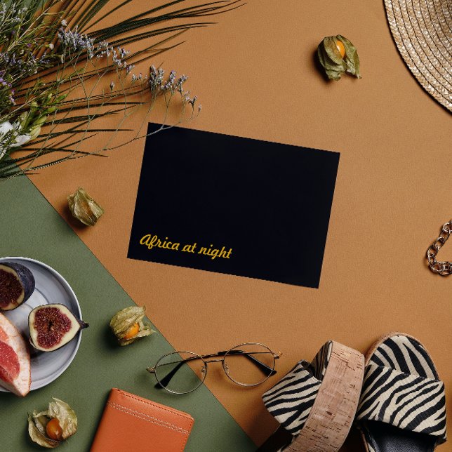 Postal África en la noche chiste de broma divertida (Subido por el creador)