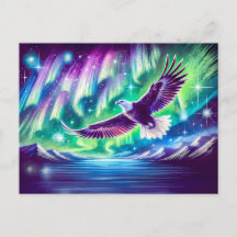 Águila volando sobre las luces del norte del lago
