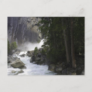 Postal Al final de las cataratas Yosemite