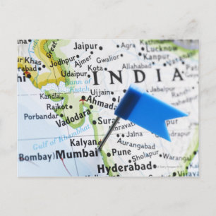 Postal Alfiler de mapa colocado en Mumbai, India en el ma