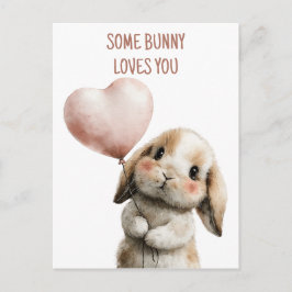 Postal Algún conejo te ama con globo de corazón