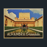 Postal Alhambra Granada España<br><div class="desc">Corte interior del Palacio Alhambra en Granada,  Andalucía,  España. Un nuevo gráfico de viajes vintage.</div>