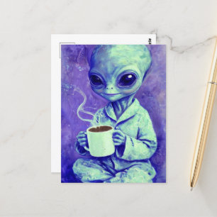 Postal Alien azul con una taza de café