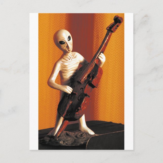 Postal Alien Bass-ics (Anverso)