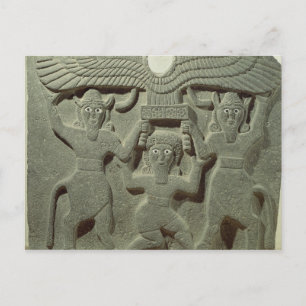 Postal Alivio representando a Gilgamesh entre dos