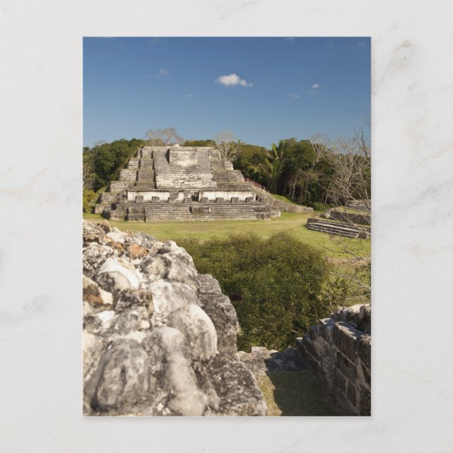 Postal Altun Ha es un sitio maya que data del 200 (Anverso)