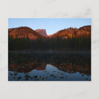 Postal Amanecer en el lago Nymph I