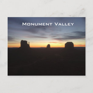 Postal Amanecer en Moment Valley