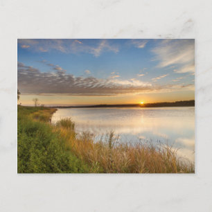 Postal Amanecer sobre humedales en Arrowwood Nacional