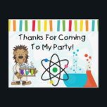Postal Aniversario de la Ciencia de Monkey Mad Science Gr<br><div class="desc">Un tema de ciencia fácil de personalizar con un mono científico loco,  zapatillas,  tubos de prueba,  colores divertidos y un área que fácilmente puede añadir un mensaje de agradecimiento! ¡Vea también la invitación de cumpleaños de Monkey Science Mad Scientist!</div>