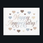 Postal Aniversario feliz<br><div class="desc">¡Celebra el amor y los hitos con esta postal de aniversario feliz de tono neutral! Con una tipografía elegante rodeada de corazones beige,  azul y marrón,  esta tarjeta es perfecta para enviar cálidos y sentidos deseos a sus seres queridos. Una elección atemporal para parejas y celebraciones románticas.</div>
