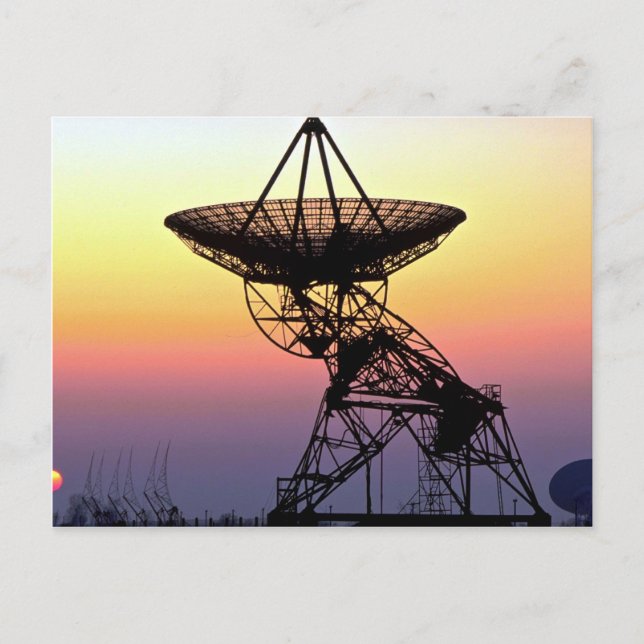 Postal antena de antena de plato de astronomía de radio (Anverso)
