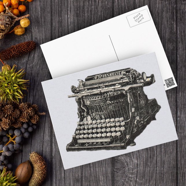Postal Antigua vieja máquina de escribir de moda (Vintage manual black and white typewriter illustrations on light grey postcard.)