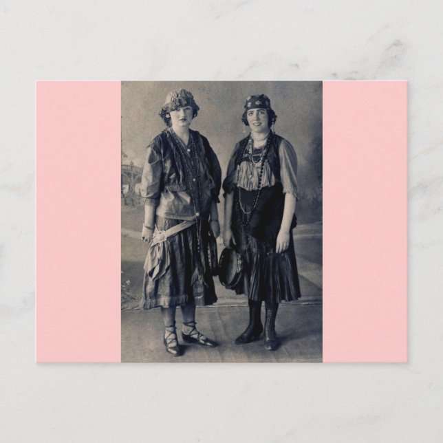 Postal Antiguas mujeres de los años 20 con disfraces gita (Anverso)