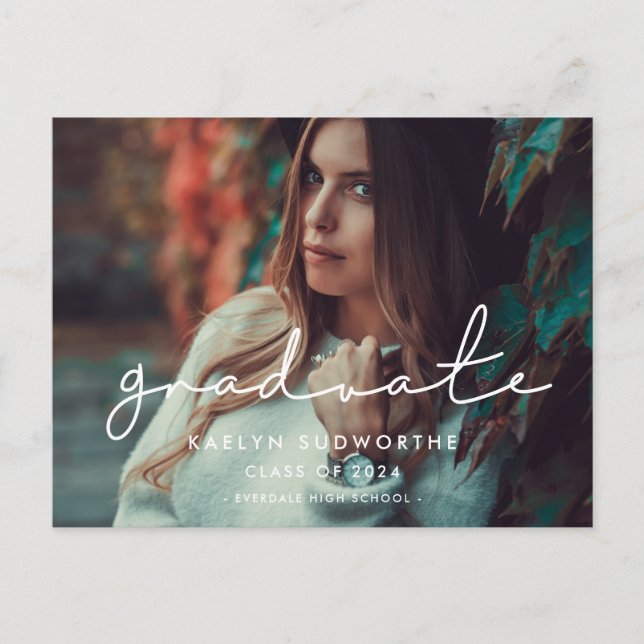 Postal Anuncio de foto de graduado minimalista a mano (Anverso)