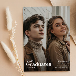 Postal Anuncio de graduación con foto de gemelos doblemen