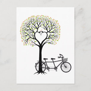 Postal Árbol de corazón con aves y bicicleta tándem