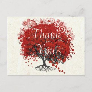 Postal Árbol de hojas del corazón rojo gracias