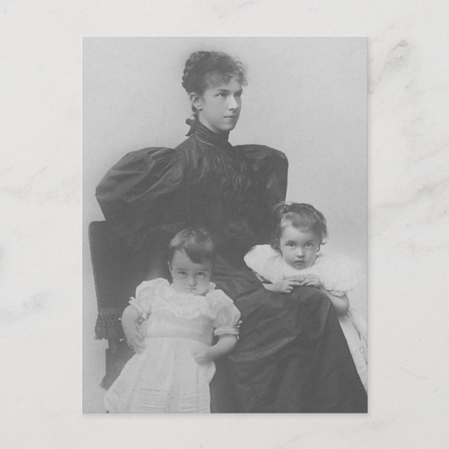 Postal Arch Duchess Marie-Valerie, hija Sisi e hijos (Anverso)