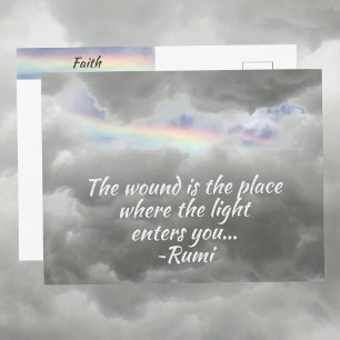 Postal Arcoíris en Cielo Tormentoso Cita de Rumi Fotográf