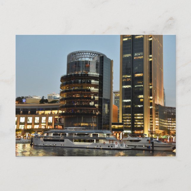 Postal Arquitectura de Dubái de noche (Anverso)