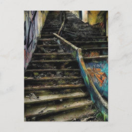 Postal Arte Urbano en Escaleras Edificio Abandonado