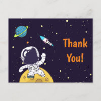 Astronauta flotando en el espacio exterior