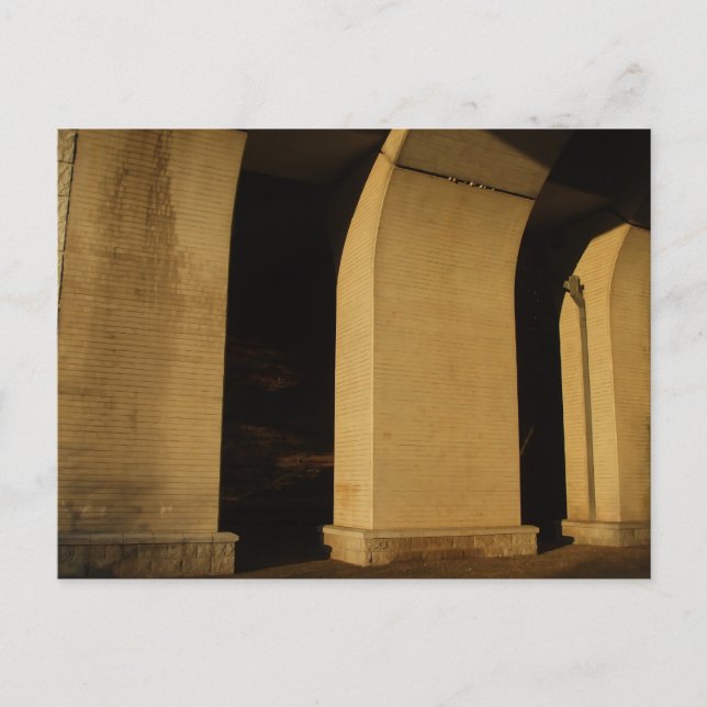 Postal At dusk, under the bridge (Anverso)