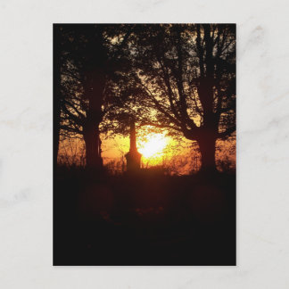 Postal Atardecer en el cementerio