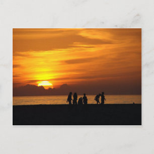 Postal Atardecer En La Playa