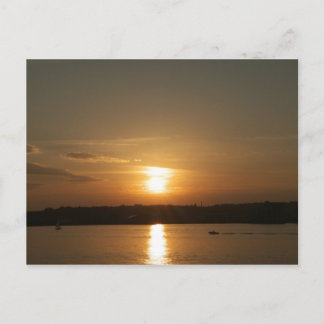 Postal Atardecer sobre la bahía de Cardiff