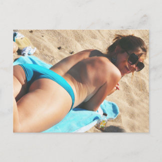 Postal ㋡ ㋛ Aunque ☻ Caliente. Foto del modelo de bikini ㋡