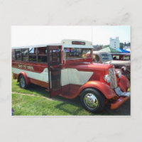 Autobús escolar de antigüedades