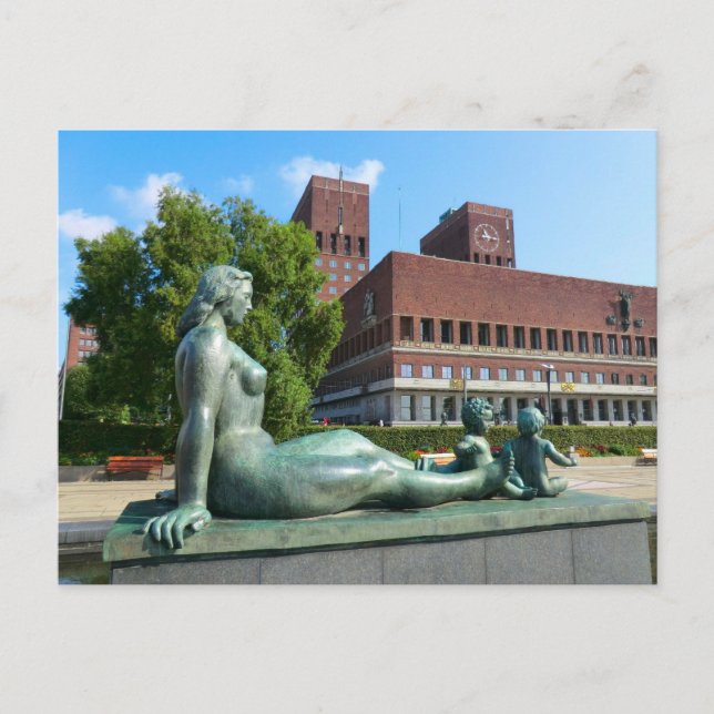 Postal Ayuntamiento de Oslo, estatua (Anverso)