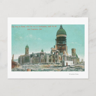 Postal Ayuntamiento en ruinas tras incendio en 1906