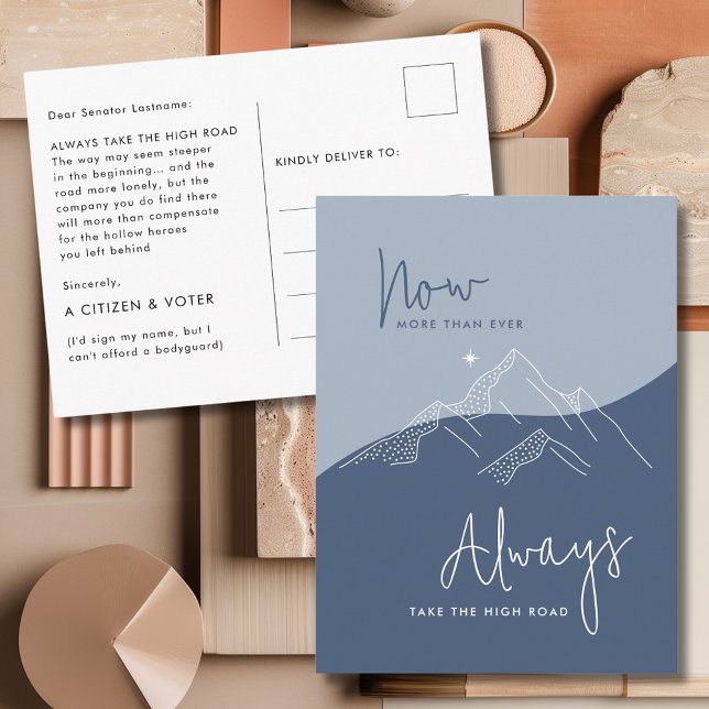 Postal Azul pizarra toma el camino alto para los senadore (Slate Blue Mountains Take the High Road Motivational Quote Postcard for Senators)