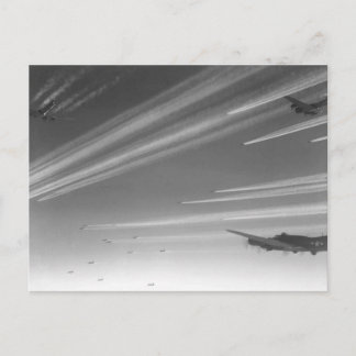 Postal B17 Fortalezas Voladoras En El Camino A Destinar