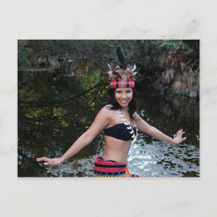 Postal Baile indio de la mujer