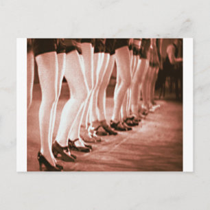 Postal Baile Retro Vintage Mujeres Hermosas Piernas De Ba