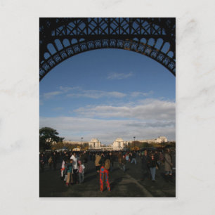 Postal Bajo el Eiffel
