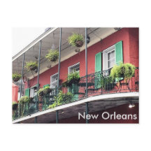 Balcón del Barrio Francés colorido de Nueva Orlean