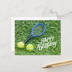 Postal Balón de tenis con cumpleaños feliz sobre césped v