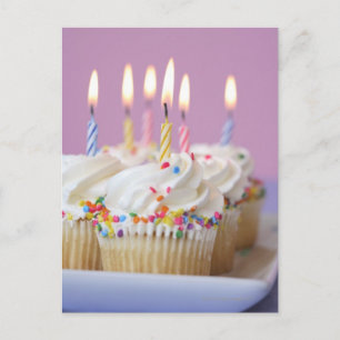 Postal Bandeja de quequitos de cumpleaños con velas