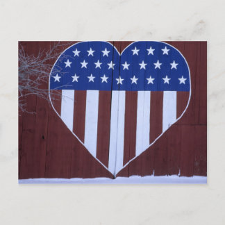Postal Bandera en forma de corazón pintada en granero des