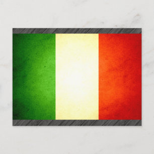 Postal Bandera italiana besada por el sol