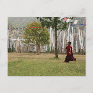 Postal Banderas de monjes y oraciones jóvenes