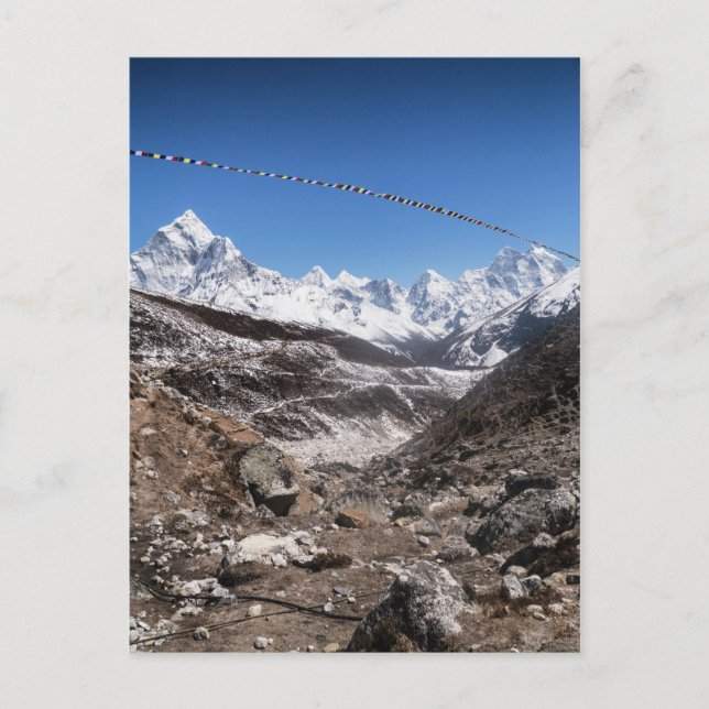 Postal Banderas de oración y montañas de nieve (Himalayas (Anverso)