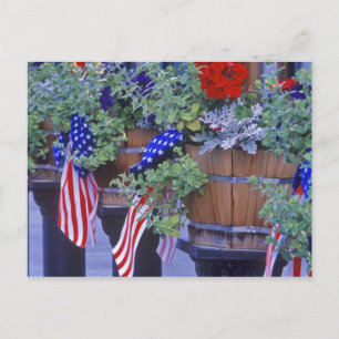 Postal Banderas y flores de Philipsburg Montana