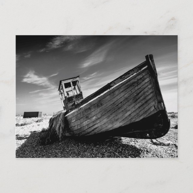 Postal Barco Abandonado En La Playa Dungeness (Anverso)