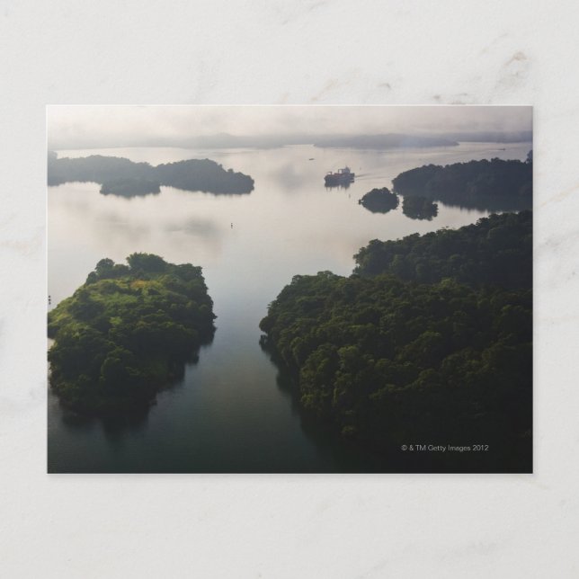 Postal Barco de contenedores en Lago Gatun, Canal de Pana (Anverso)